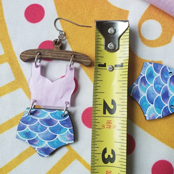 Mermaid scale bikini laser cut earrings - Picture 5 of 9